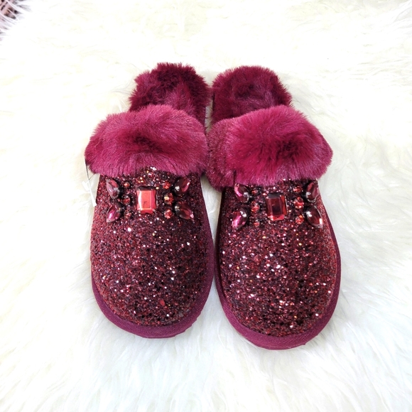 NEW Michael Kors "Taj" Jeweled Glitter Faux Fur Mule Slippers Lounge Burgundy 9 - Picture 3 of 9